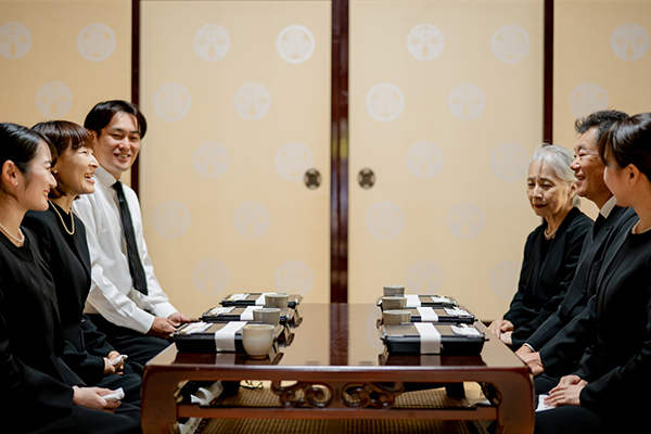 家族葬プランの場合｜想定される範囲：遠い親戚・友人・知人